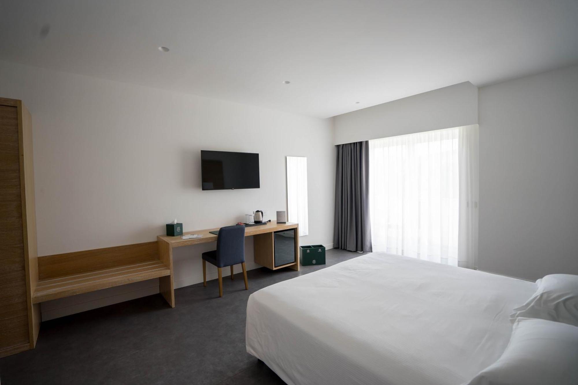 Pm Hotel كاتانزارو المظهر الخارجي الصورة